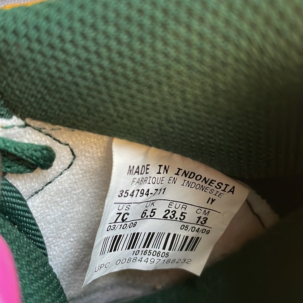 Nike Dunks - RARE Colorway - Picture 7 of 7